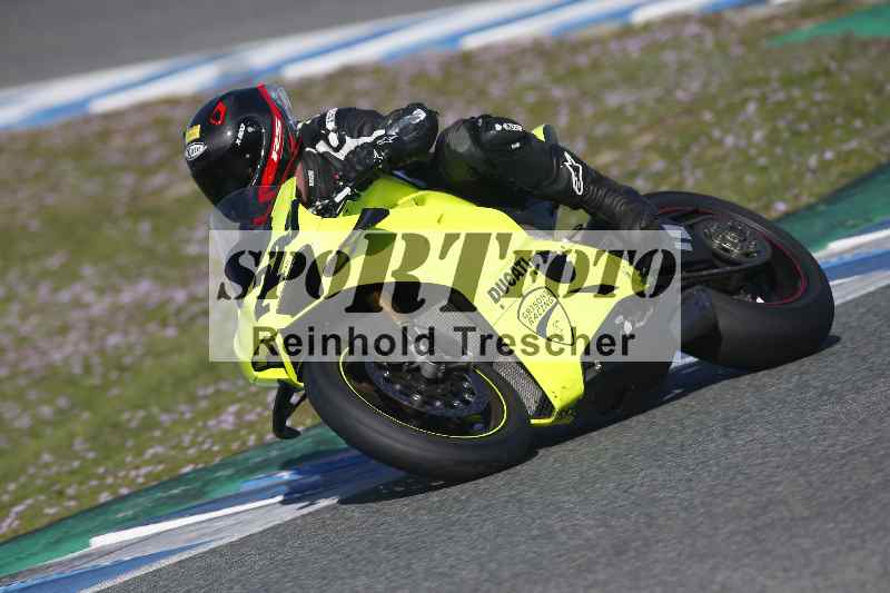 /Archiv-2024/02 29.01.-02.02.2024 Moto Center Thun Jerez/Gruppe gruen-green/229